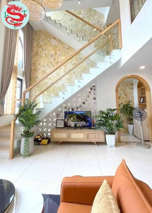 Đá rối ốp phòng khách