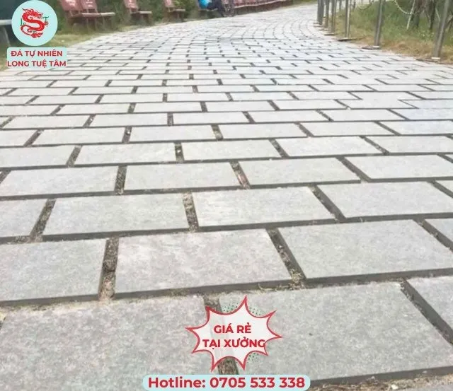 Đá lát sân vườn texture - đá bazan khò mặt 30x60x2cm