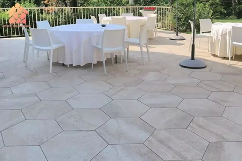 Gạch lát sân thông thường hình lục giác
