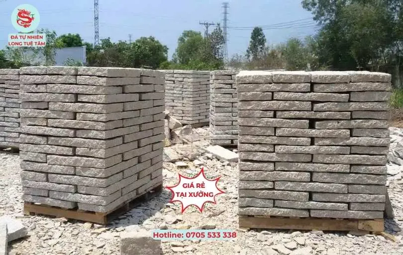 Đá chẻ lát sân bước dặm