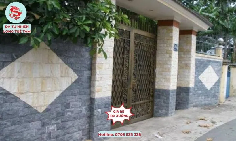 Mẫu đá ốp tường mặt tiền đẹp với đá bóc đen phối đá bóc vàng