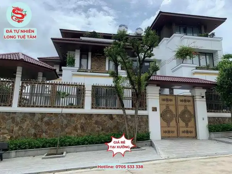 Đá ốp chân tường biệt thự