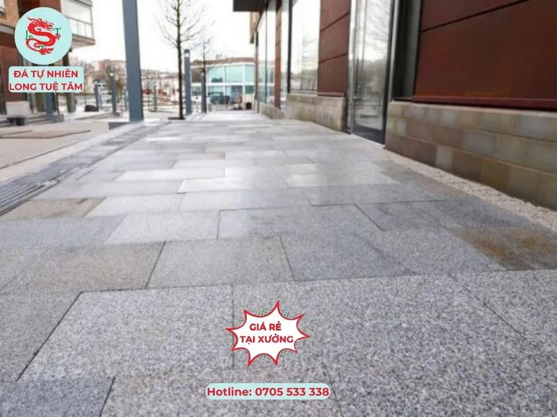 Đá granite tự nhiên hoa cà khò mặt lát sân