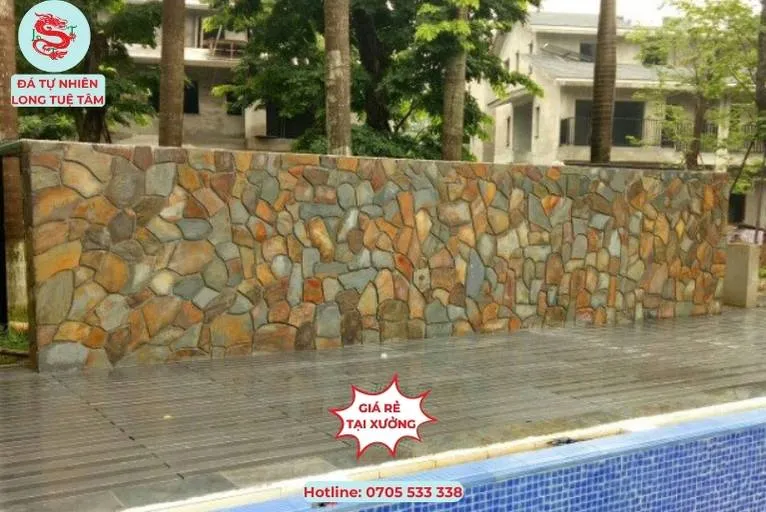 Tường ốp đá tự nhiên